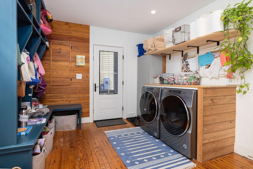 2055 Medway Road Photo 20