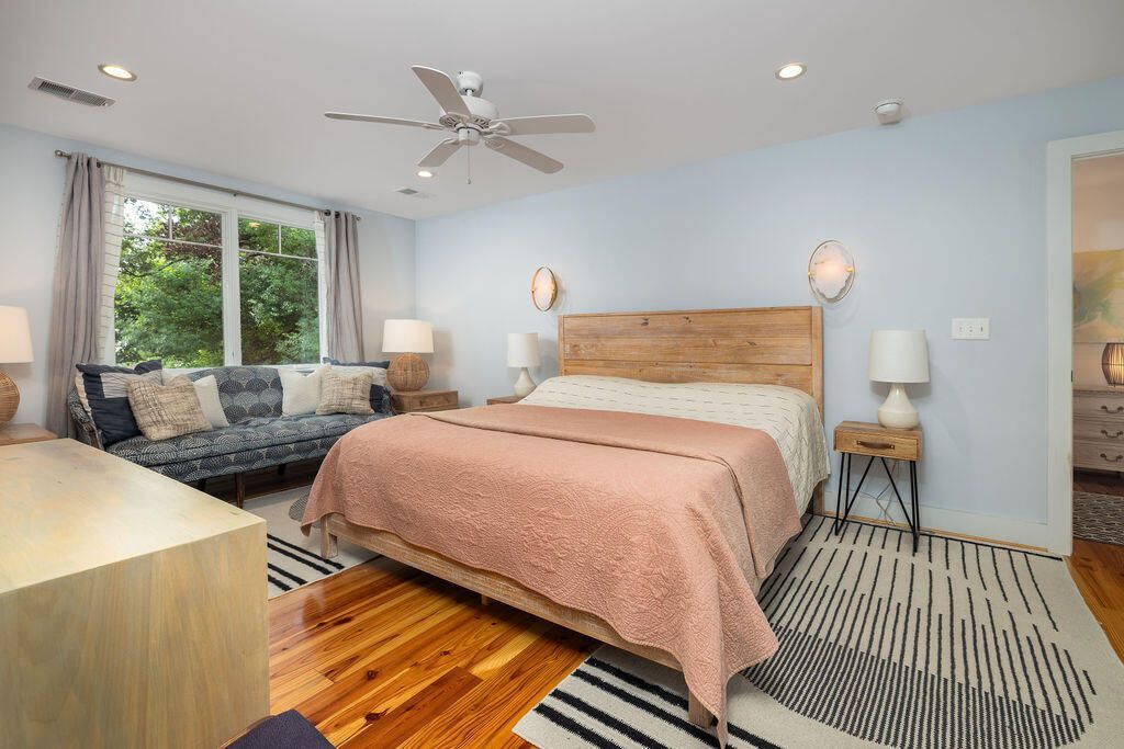 2055 Medway Road Photo 24
