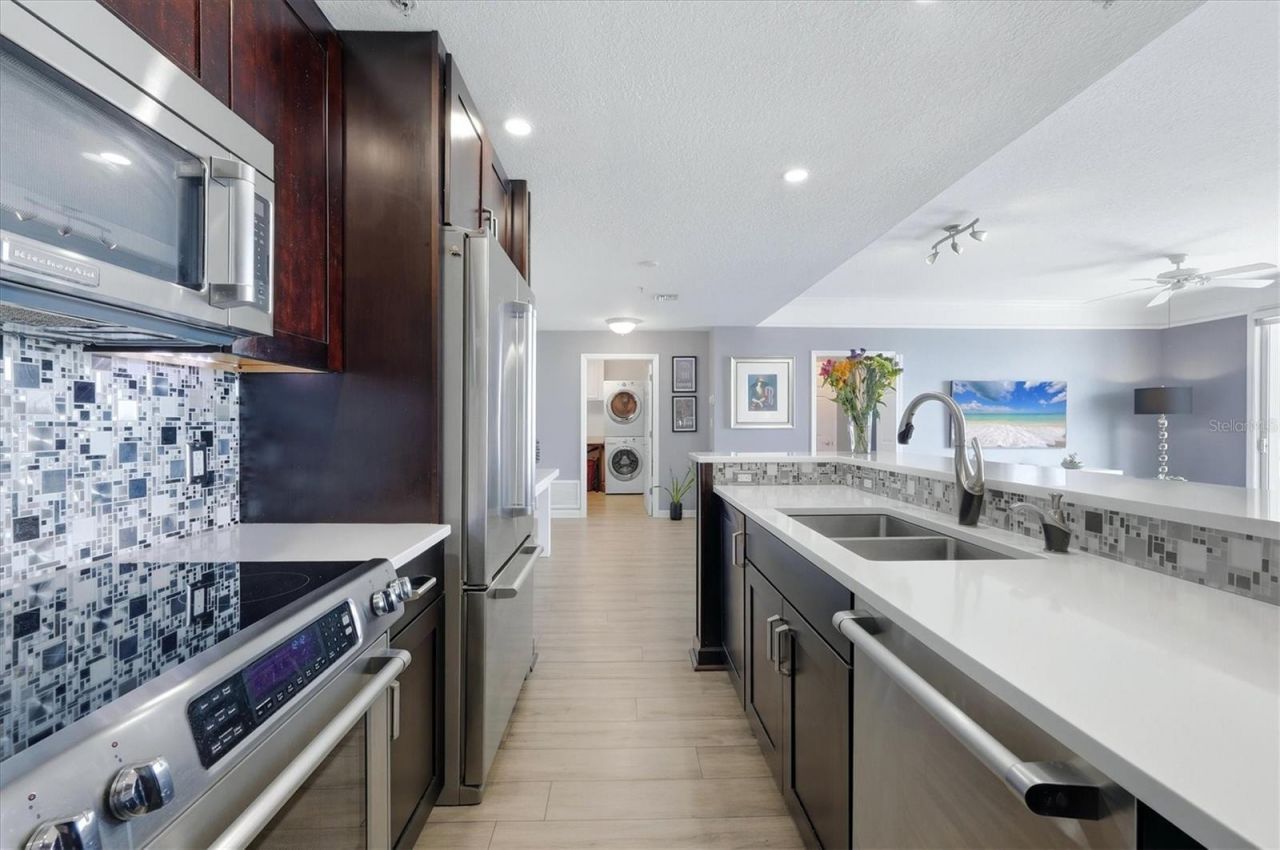 750 Tamiami Trail, Unit 1506, Sarasota, FL 34236 Photo