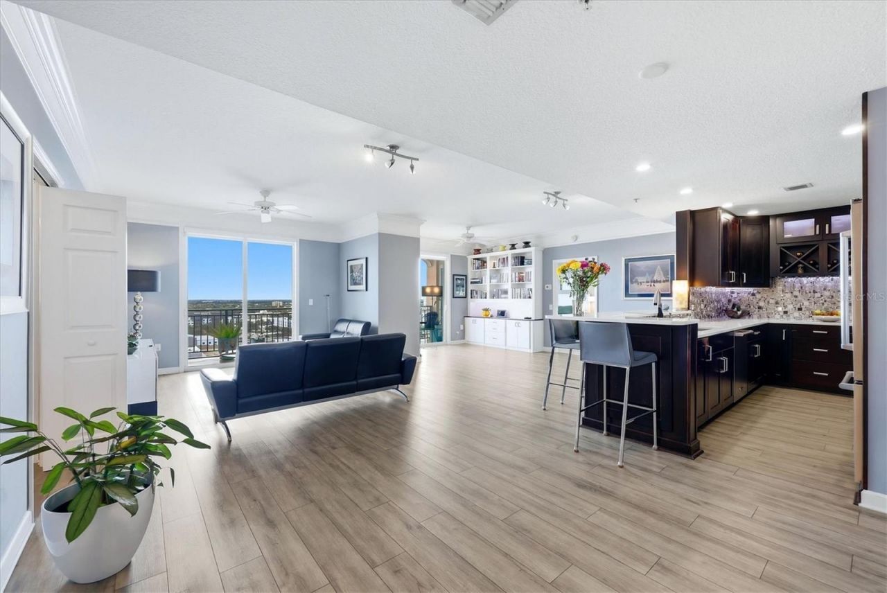 750 Tamiami Trail, Unit 1506, Sarasota, FL 34236 Photo