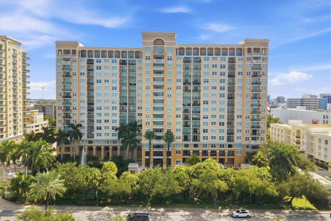 750 Tamiami Trail, Unit 1506, Sarasota, FL 34236 Photo