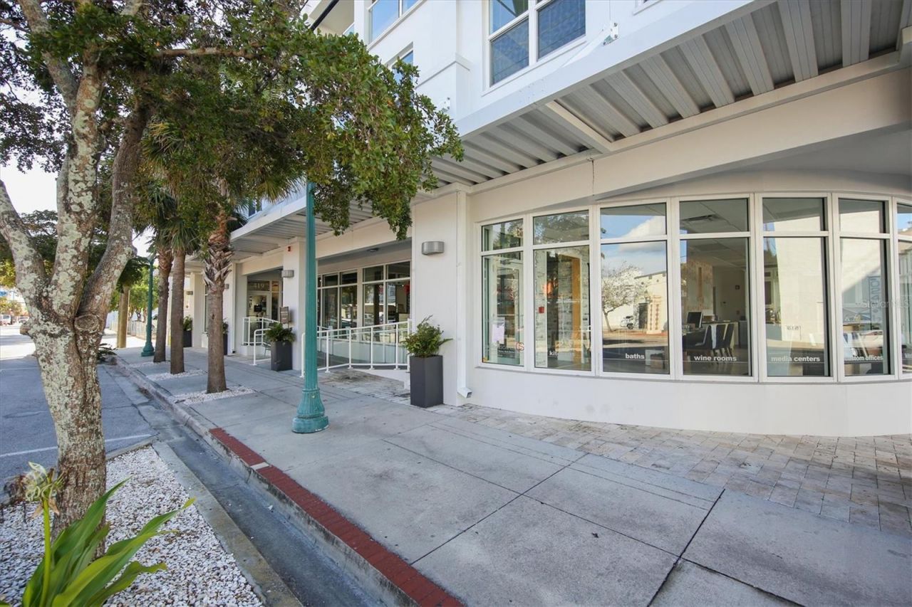 750 Tamiami Trail, Unit 1506, Sarasota, FL 34236 Photo