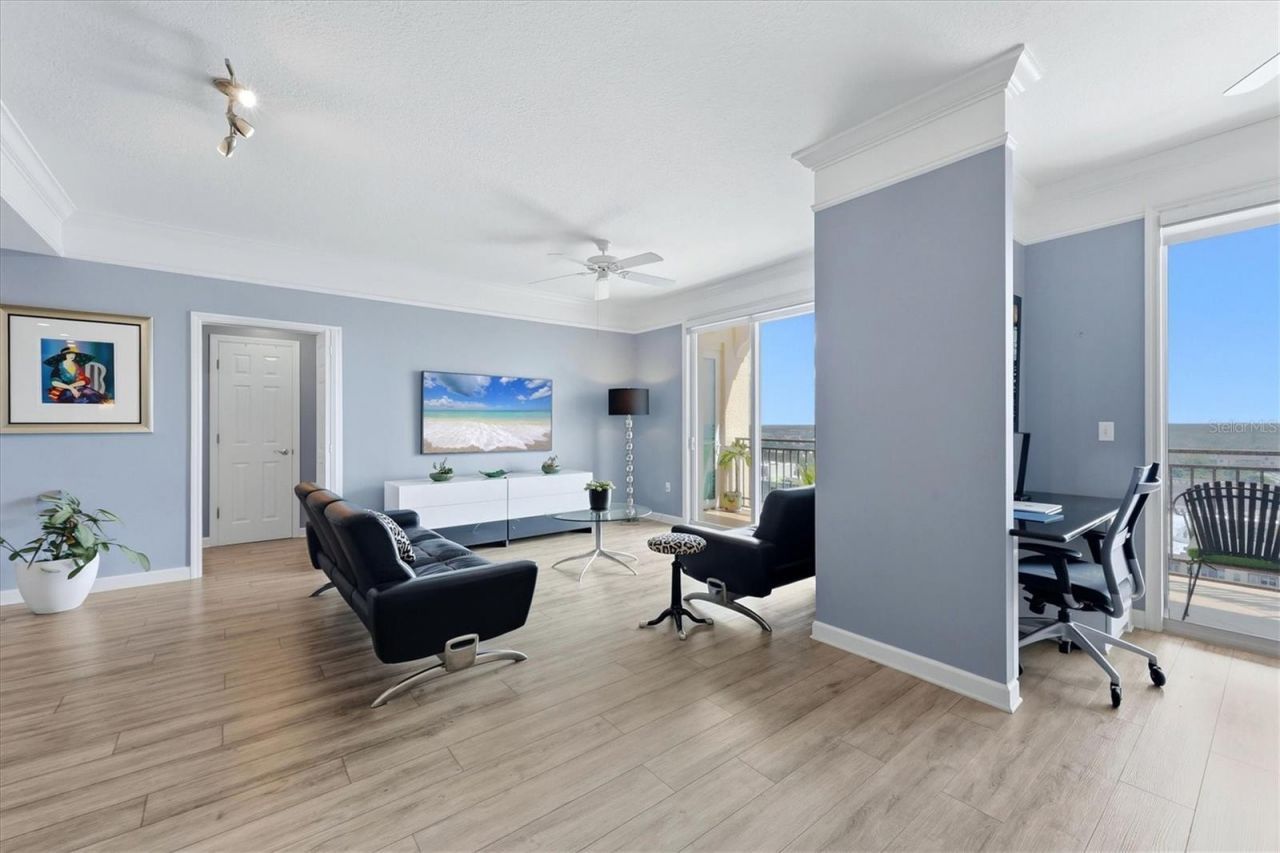 750 Tamiami Trail, Unit 1506, Sarasota, FL 34236 Photo
