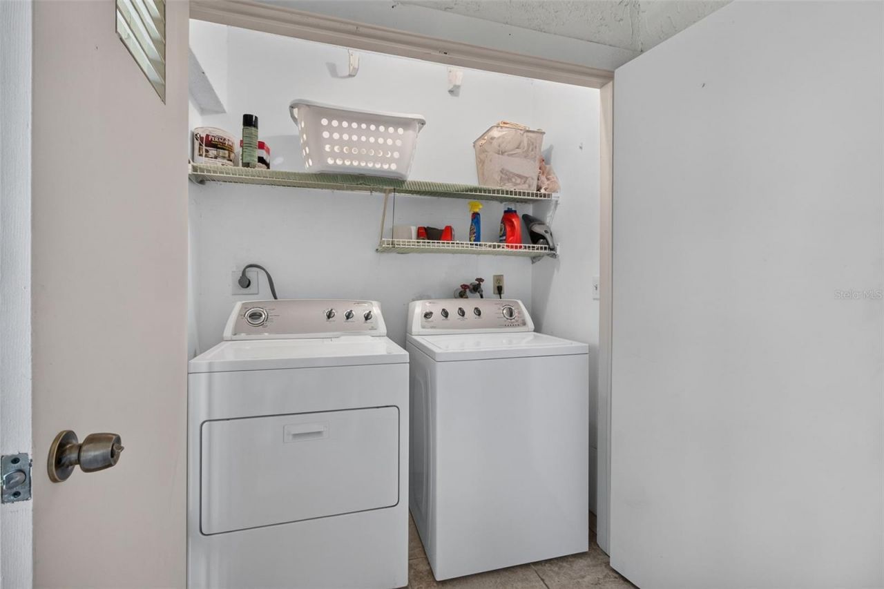 725 83rd Avenue N, Unit 205, Saint Petersburg, FL 33702 Photo