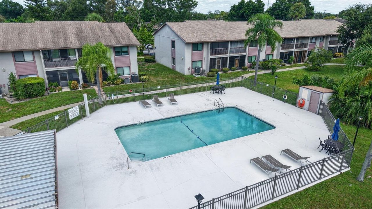 725 83rd Avenue N, Unit 205, Saint Petersburg, FL 33702 Photo