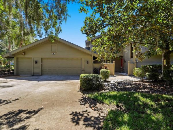 5333 COBBLESTONE COURT , WESLEY CHAPEL, FL 33543