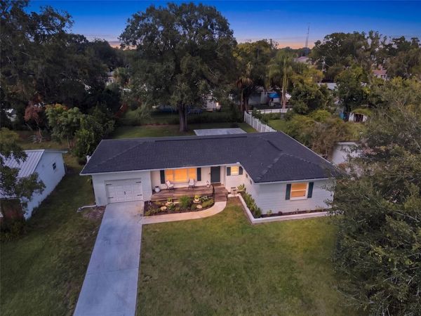 125 SIOBHAN AVENUE , TAMPA, FL 33613