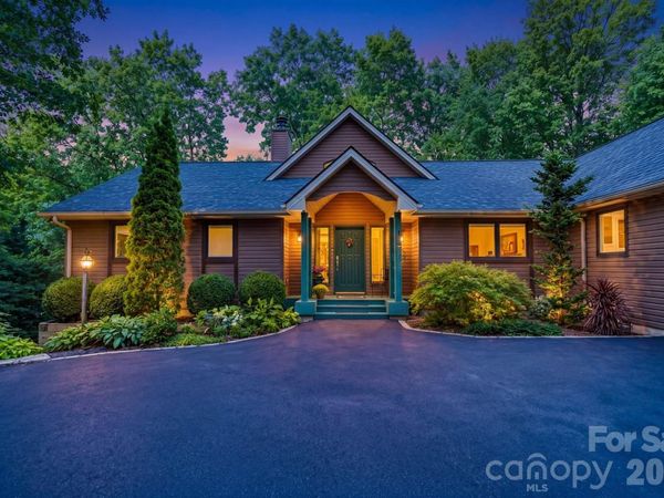 200 Timberlane Circle, Unit 46-R, Pisgah Forest, NC 28768