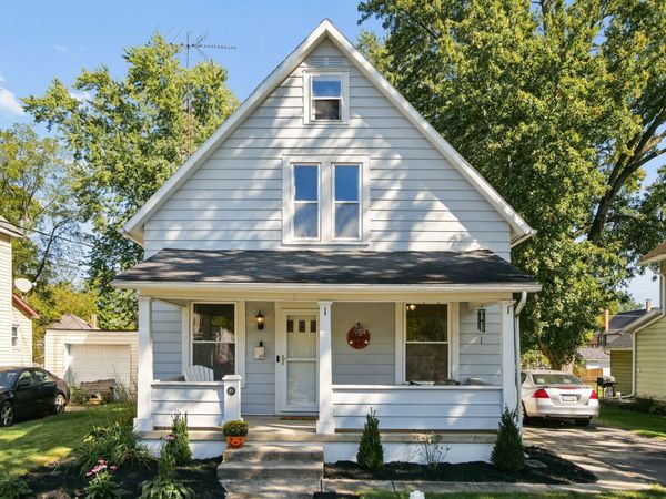 69 Columbus Avenue, Delaware, OH 43015