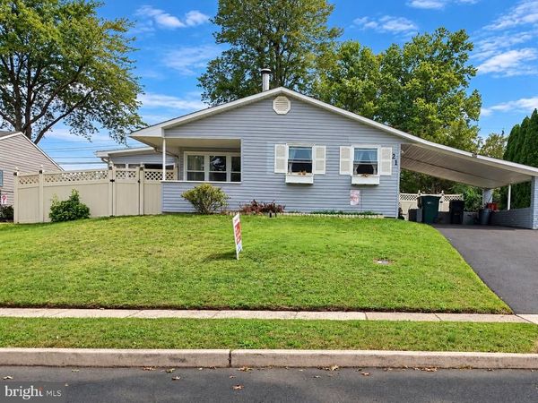 21 THIMBLEBERRY LANE , LEVITTOWN, PA 19054