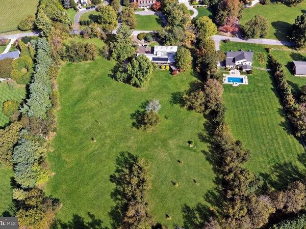 10616 RED BARN LANE, POTOMAC, MD 20854
