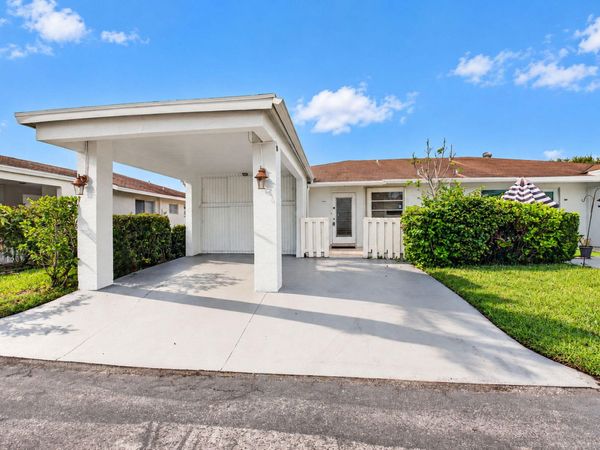 6789 MOONLIT Drive, Delray Beach, FL 33446
