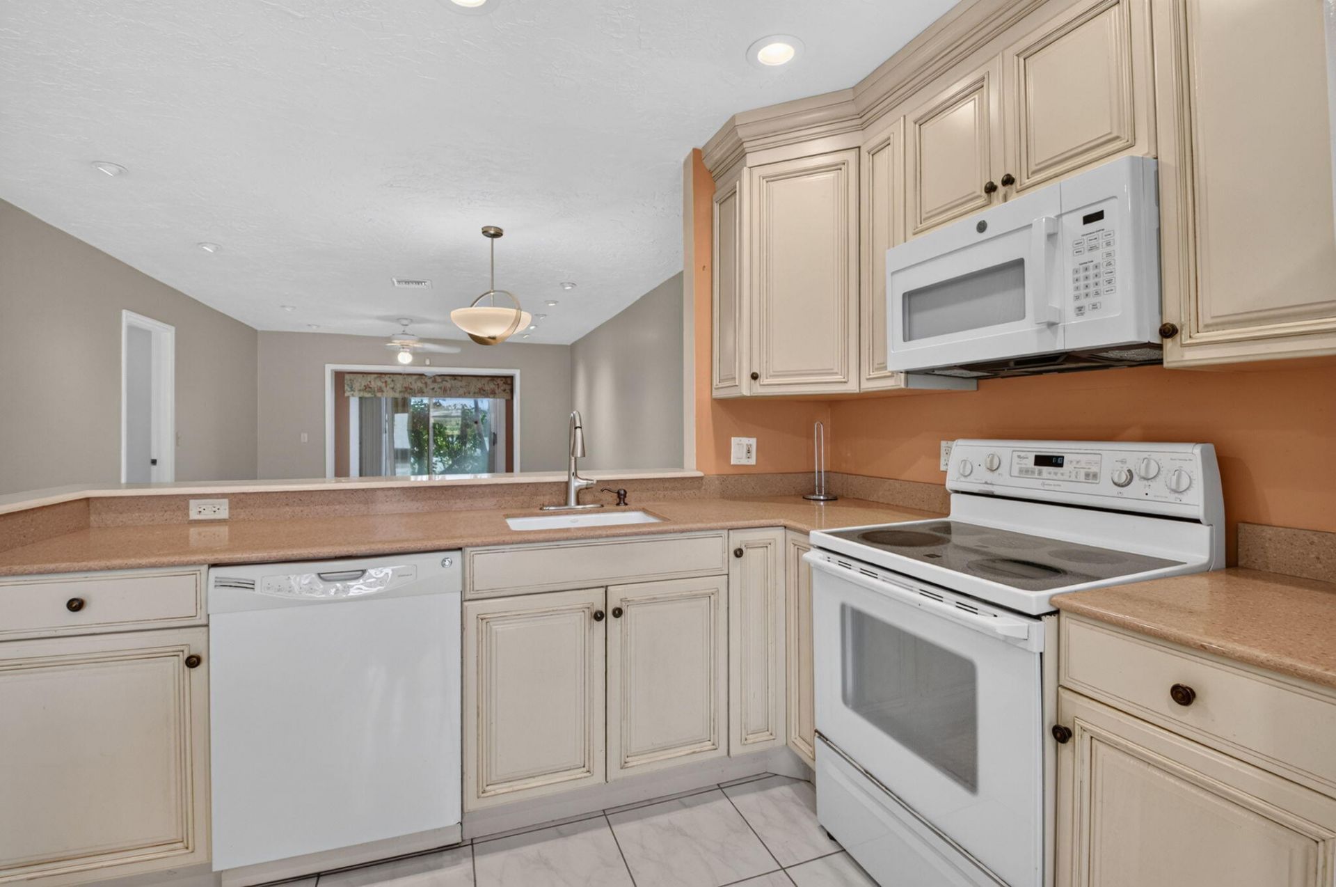6789 Moonlit Drive, Delray Beach, FL 33446 Photo