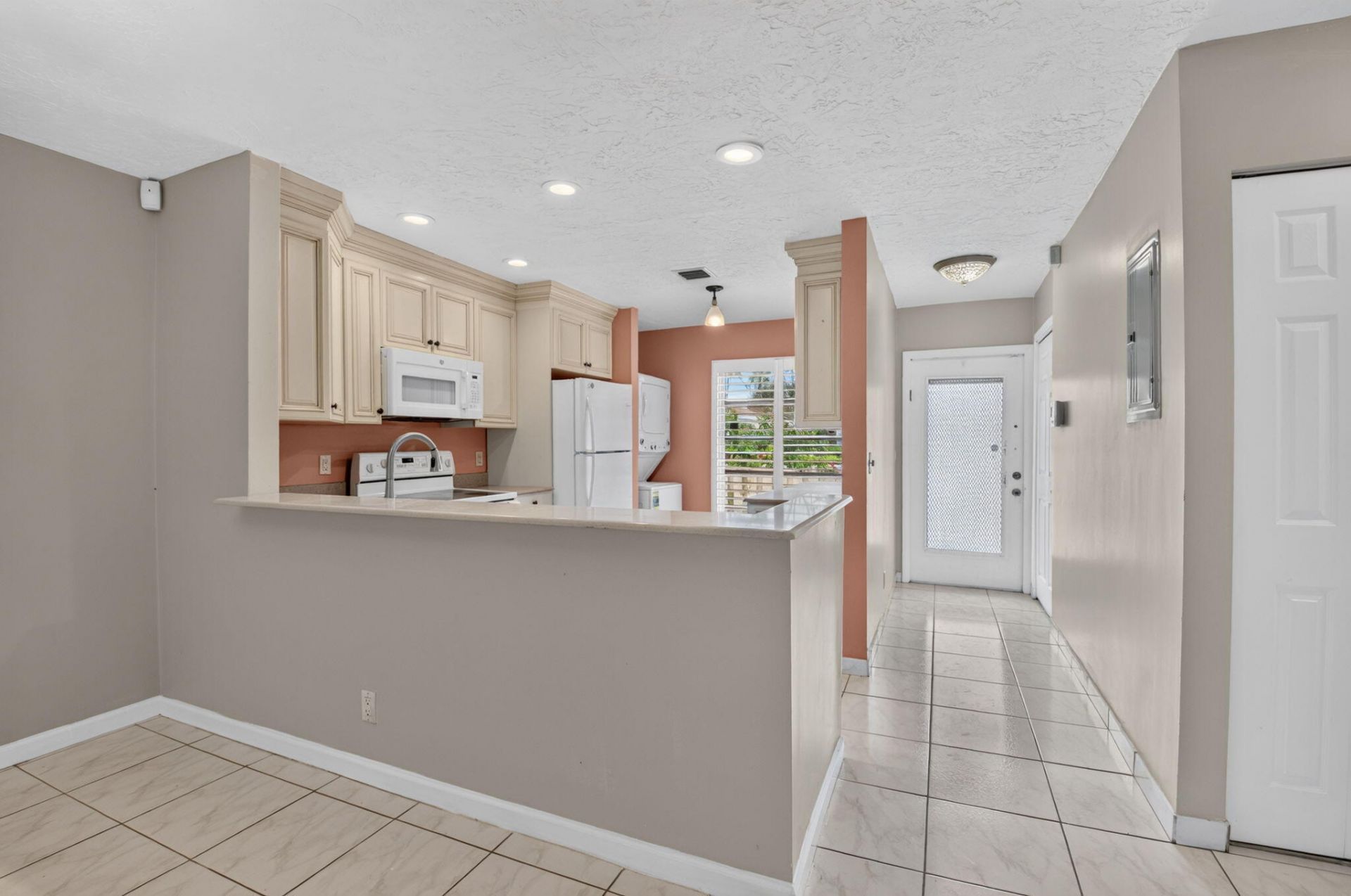 6789 Moonlit Drive, Delray Beach, FL 33446 Photo