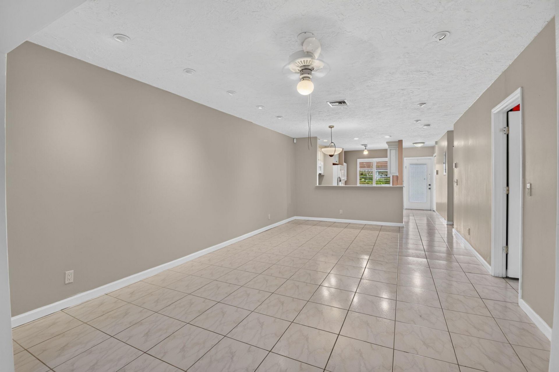 6789 Moonlit Drive, Delray Beach, FL 33446 Photo
