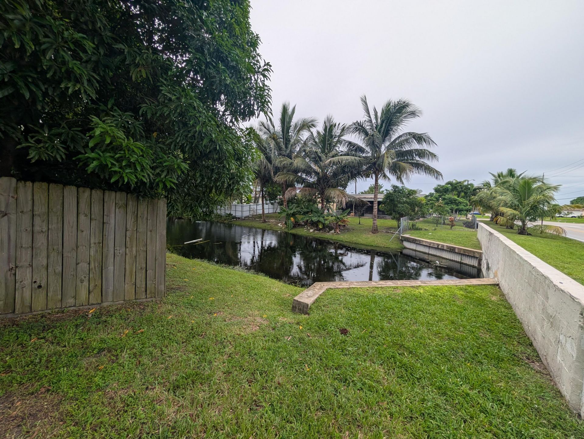 3400 NW 24th Street, Lauderdale Lakes, FL 33311 Photo