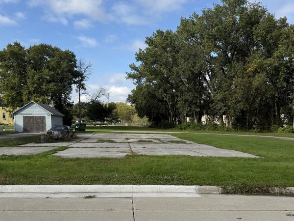 NA Madison, Mason City, IA 50401