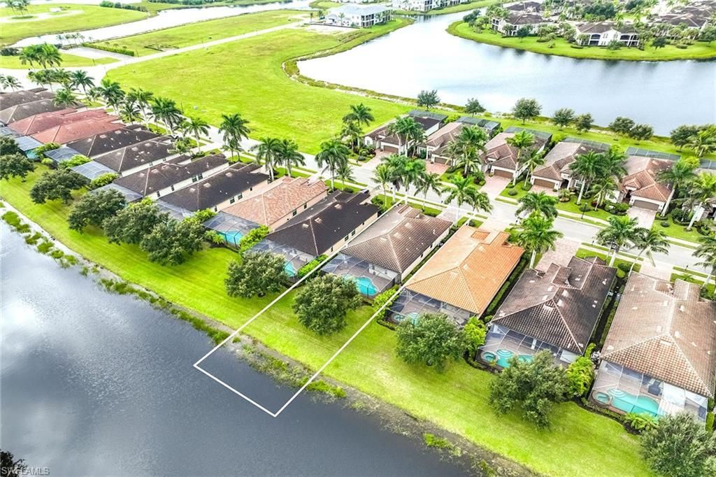 2946 Aviamar Cir , Naples, FL 34114 Photo