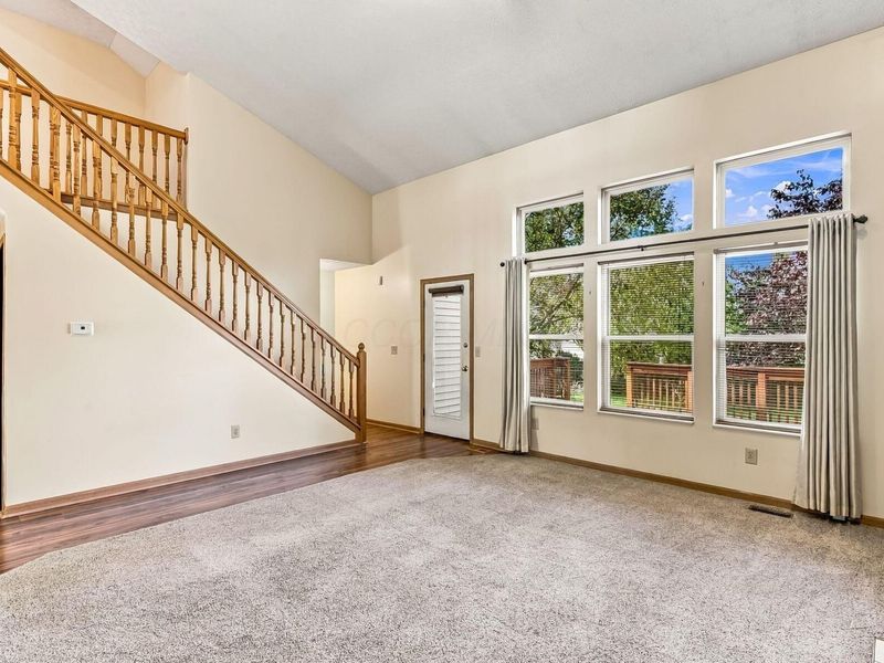 1143 Insco Loop, Blacklick, OH 43004 Photo 13