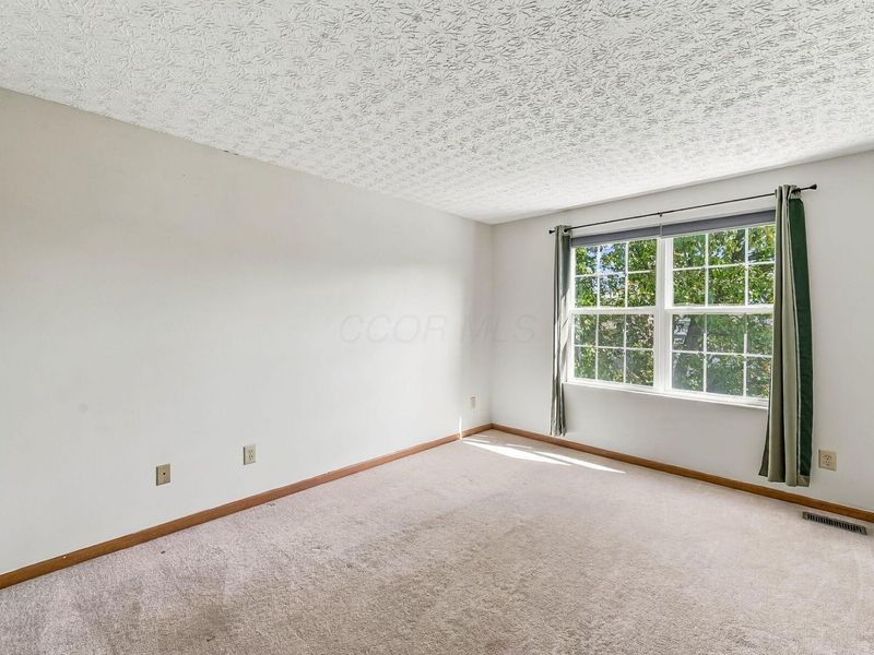 1143 Insco Loop, Blacklick, OH 43004 Photo 29