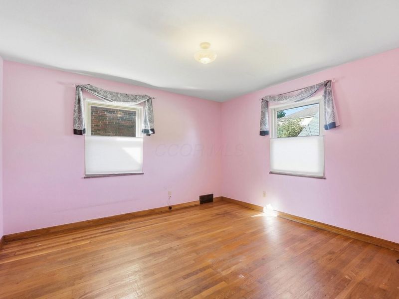 559 Enfield Road, Columbus, OH 43209 Photo 15