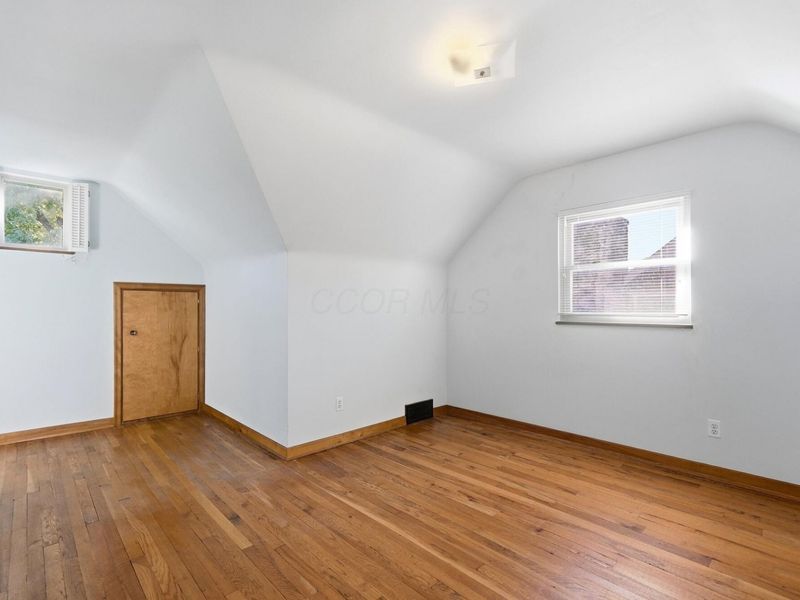 559 Enfield Road, Columbus, OH 43209 Photo 21