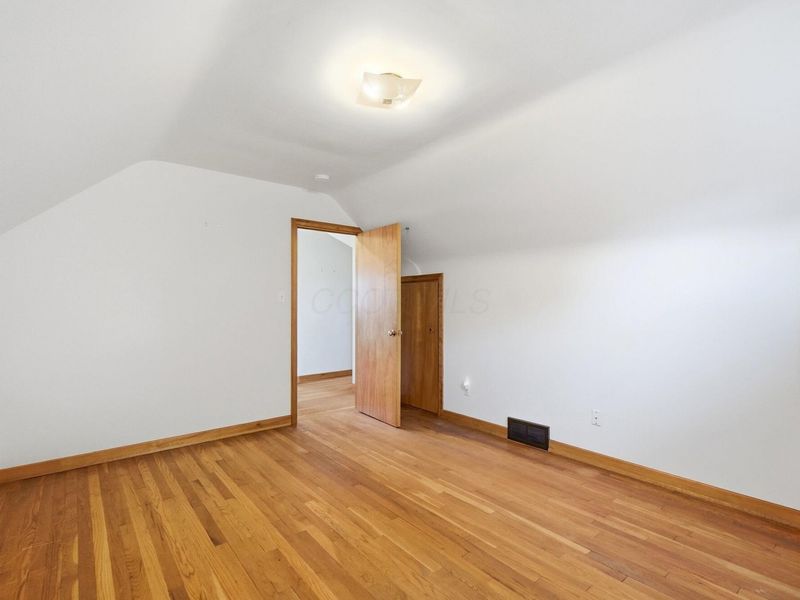 559 Enfield Road, Columbus, OH 43209 Photo 27