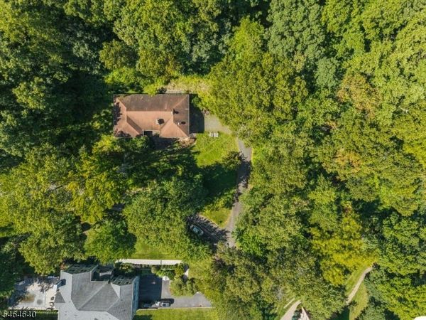 50 Mountain Ave, Chatham, NJ 07928