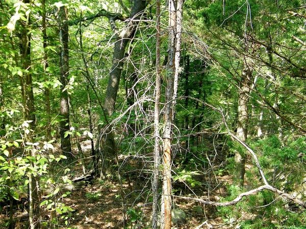 Hee Creek , Smithville, OK 74957