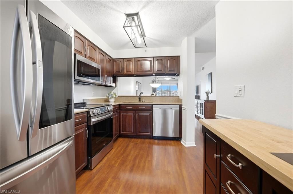 6310 Huntington Lakes Cir , Unit 104, Naples, FL 34119 Photo