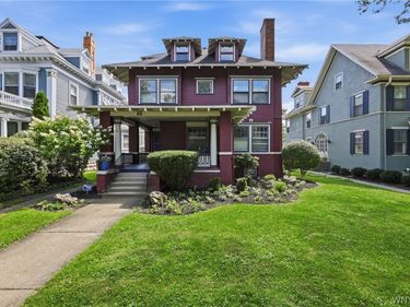 21 Colonial Circle, Buffalo, NY 14222