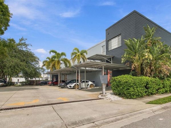 2509 W AZEELE STREET, TAMPA, FL 33609
