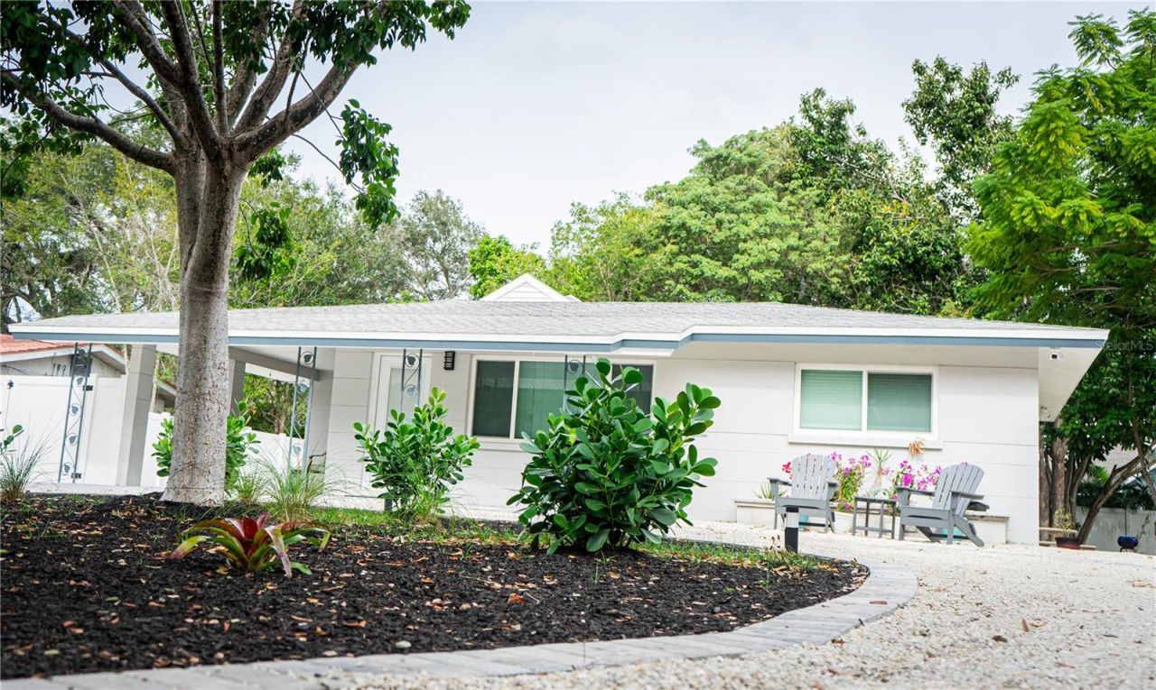 2545 Browning Street , Sarasota, FL 34237 Photo