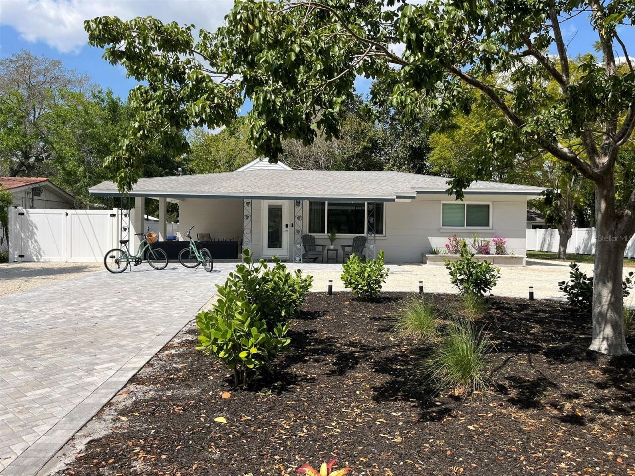 2545 Browning Street , Sarasota, FL 34237 Photo