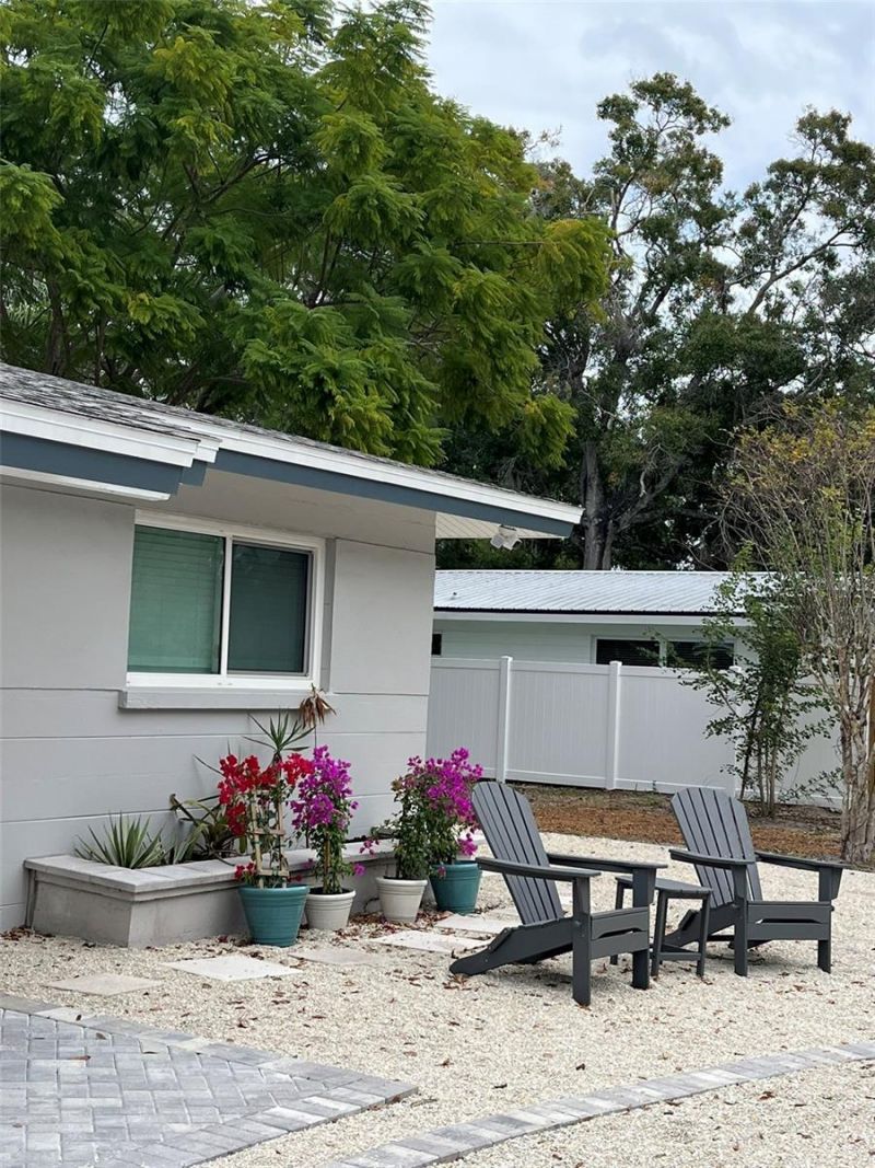 2545 Browning Street , Sarasota, FL 34237 Photo
