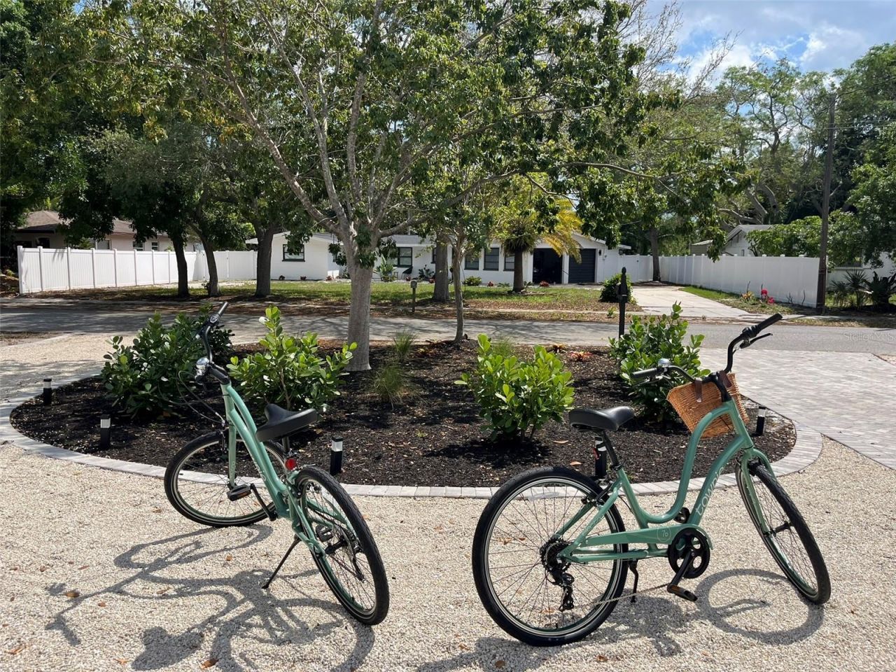 2545 Browning Street , Sarasota, FL 34237 Photo