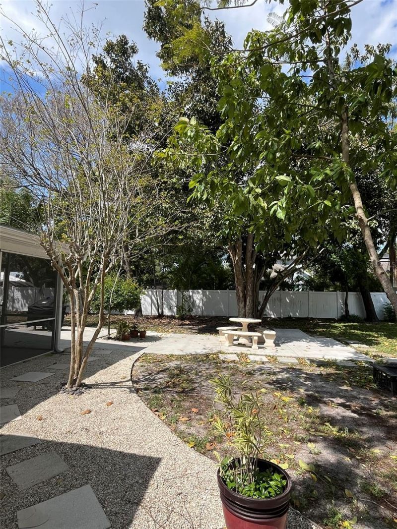2545 Browning Street , Sarasota, FL 34237 Photo