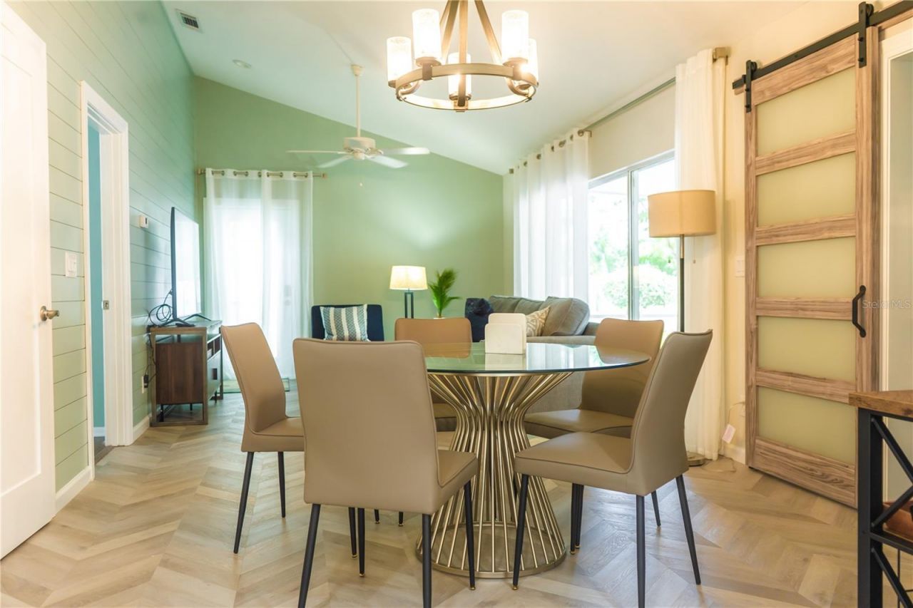 2545 Browning Street , Sarasota, FL 34237 Photo