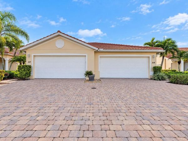 319 MONACO DRIVE , Unit 8, PUNTA GORDA, FL 33950
