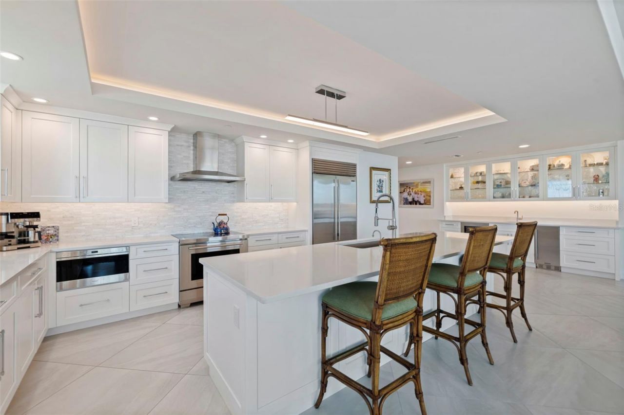 755 Collany Road, Unit 408, Tierra Verde, FL 33715 Photo