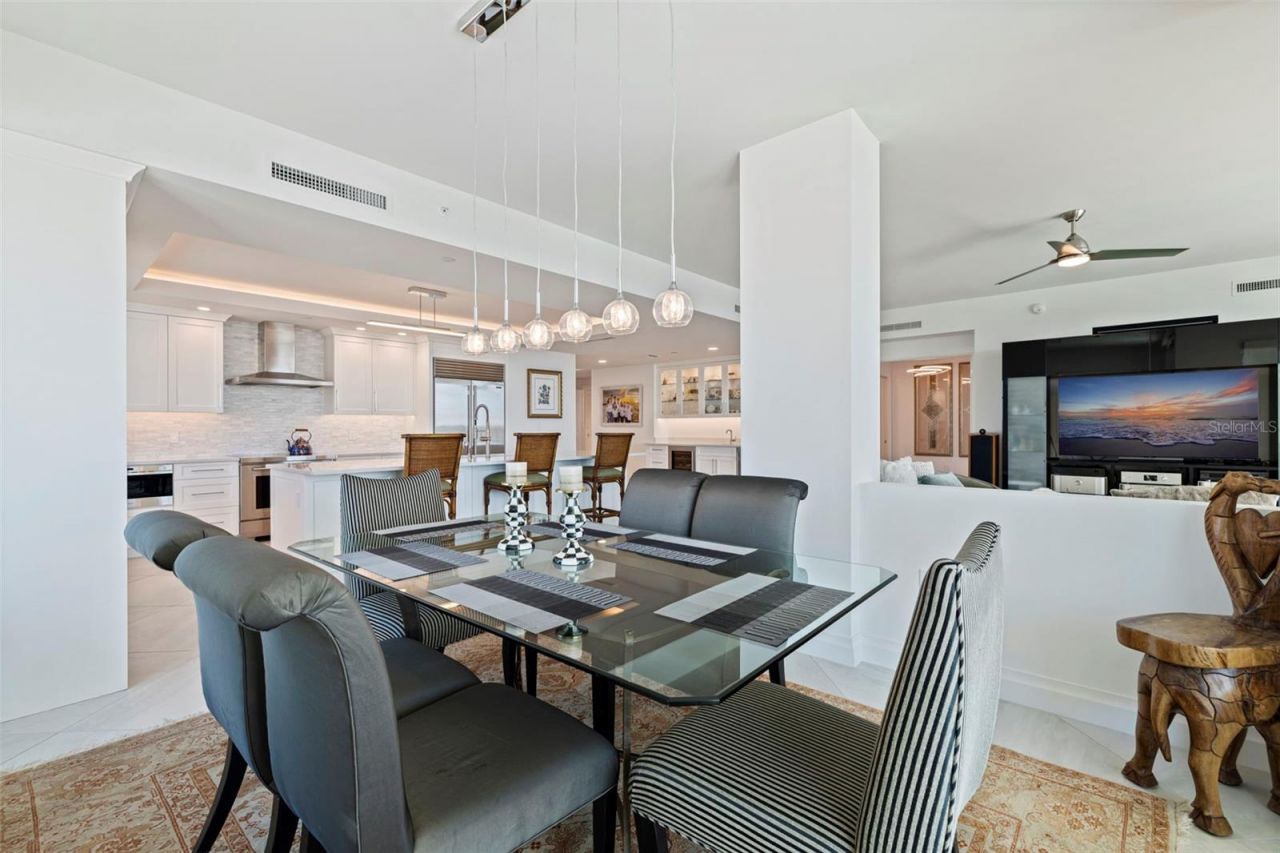 755 Collany Road, Unit 408, Tierra Verde, FL 33715 Photo
