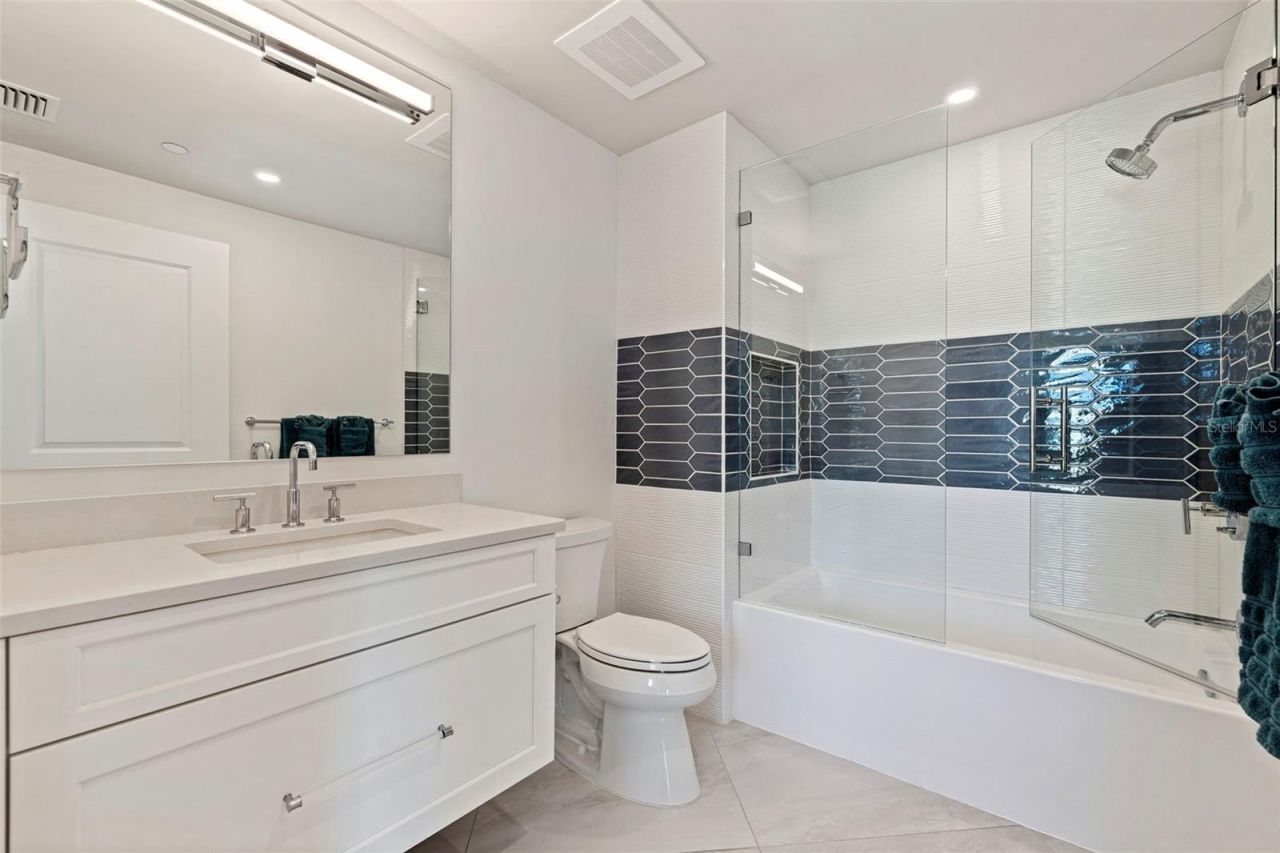 755 Collany Road, Unit 408, Tierra Verde, FL 33715 Photo