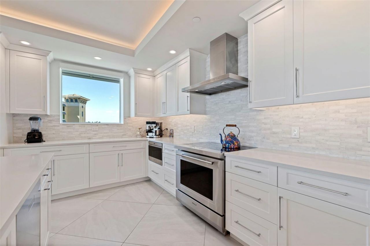 755 Collany Road, Unit 408, Tierra Verde, FL 33715 Photo