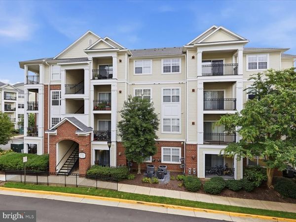 12933 CENTRE PARK CIRCLE, Unit 402, HERNDON, VA 20171