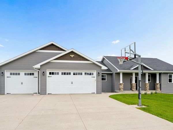 5168 RUSHFORD AVENUE, Omro, WI 54963