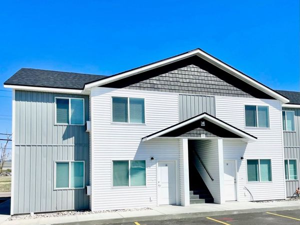 106 Briscoe Rd, Chubbuck, ID 83202