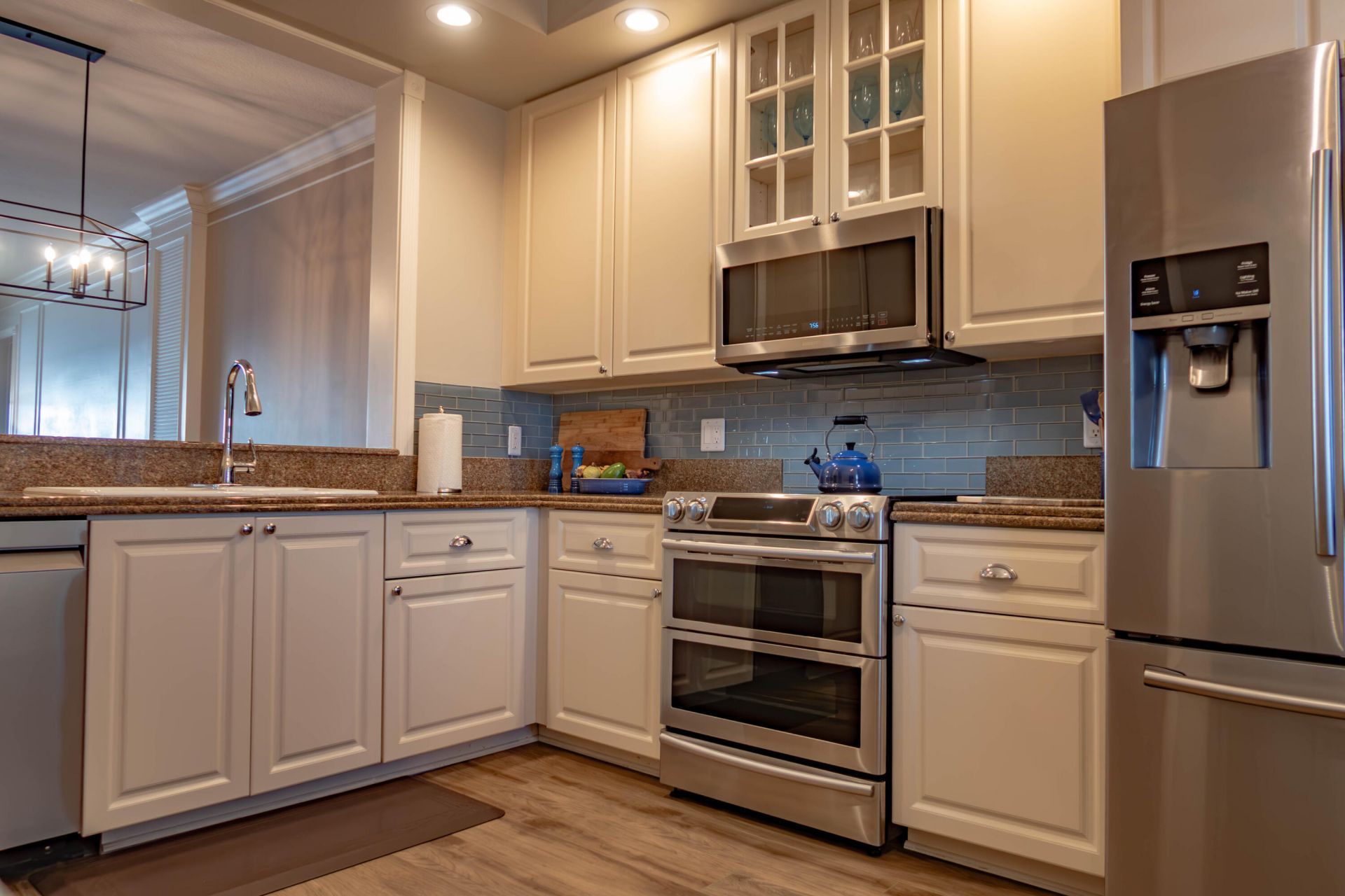 30 Harbour Isle Drive W, Unit 305, Fort Pierce, FL 34949 Photo