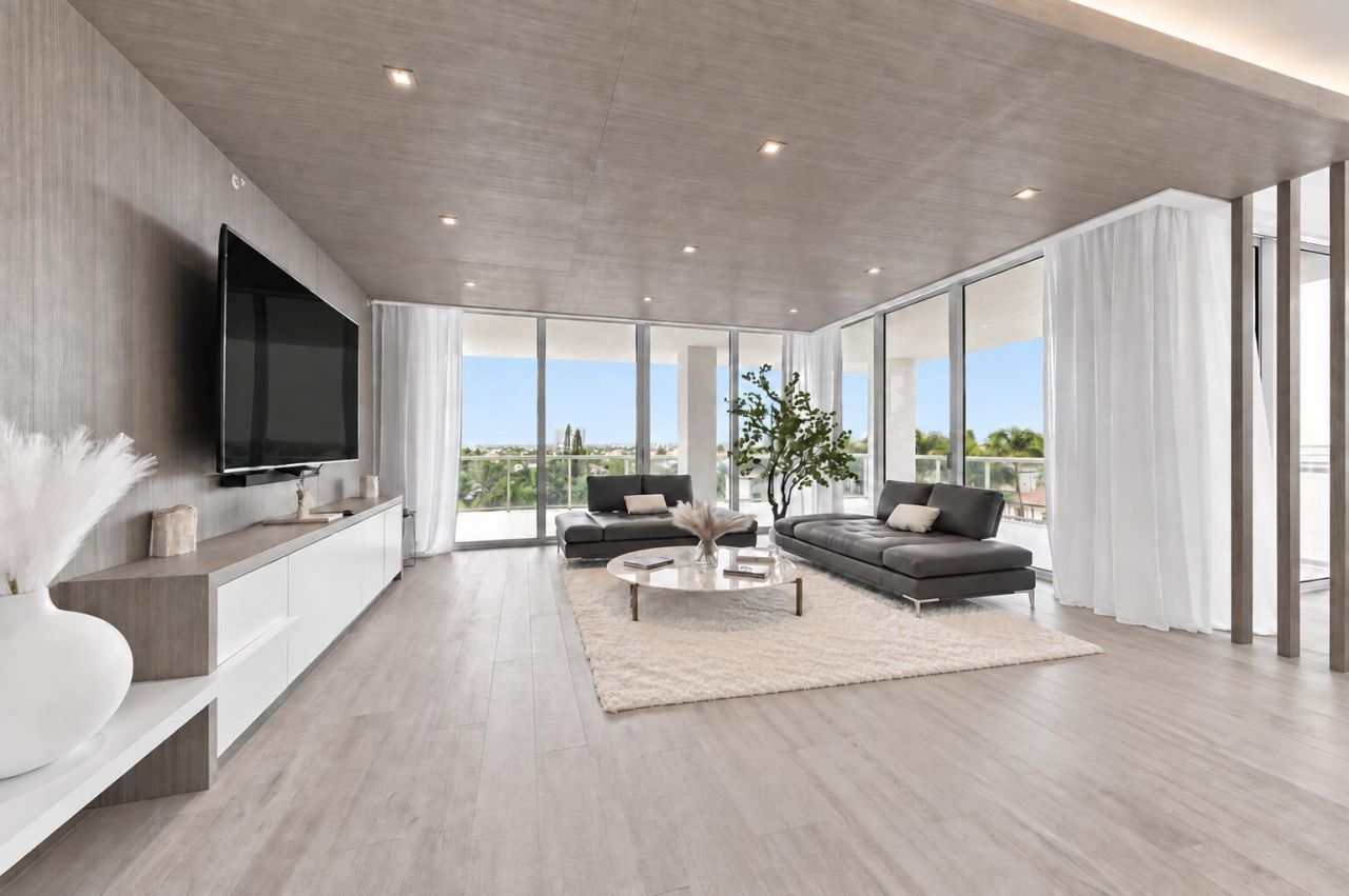 3730 N Ocean Drive, Unit 5C, Riviera Beach, FL 33404 Photo