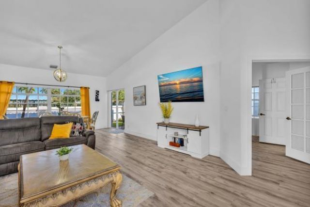 5190 Sabal Gardens Lane, Unit 6, Boca Raton, FL 33487 Photo