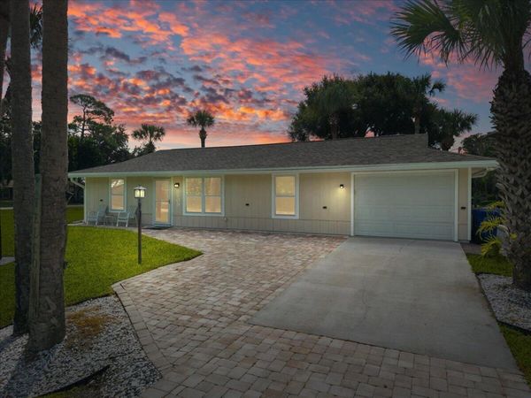 3209 12th Street SW, Vero Beach, FL 32968